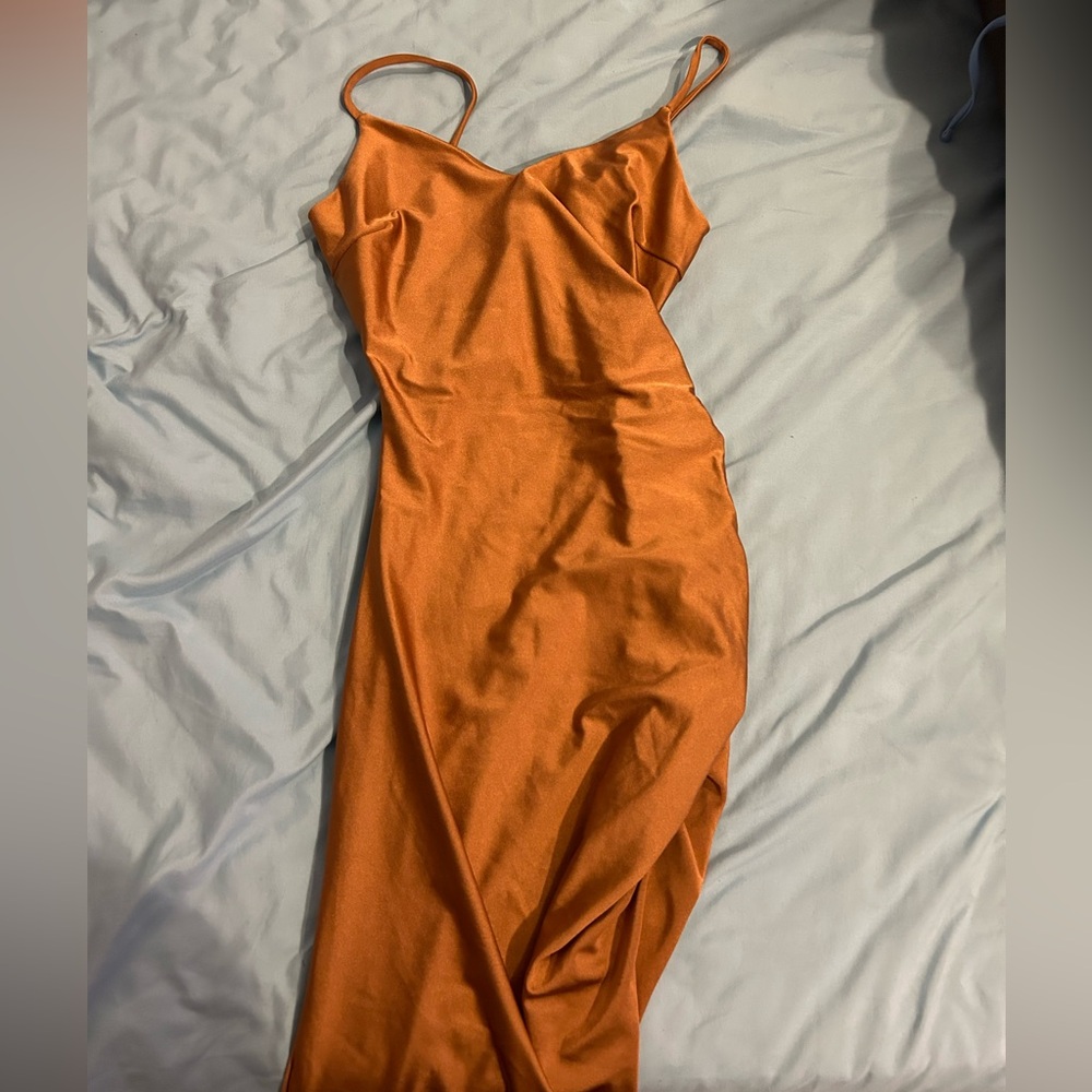 Brown dress